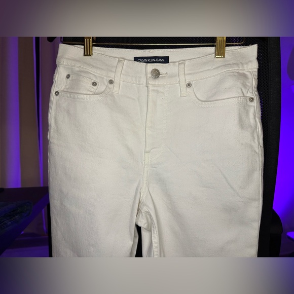 Calvin Klein High-Rise Skinny Jeans – White, Size 28 - Picture 4 of 5